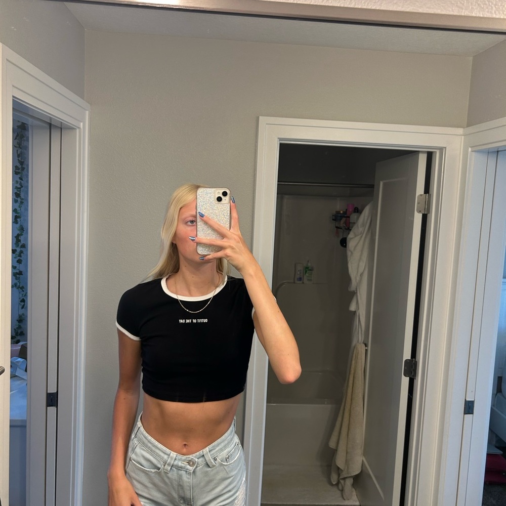 Garage Crop top